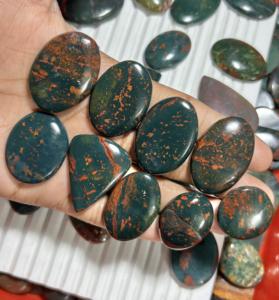 Cabujón de piedra de sangre de primera calidad, pulido y liso, piedra preciosa suelta de piedra de sangre por ASHU GEMS, cabujón para la fabricación de joyas. - Product Image 4