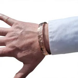 Luxury Copper Wrist Bangle Exquisite Design Promotional Novelty Gift Solid Copper Minimalist Stackable Jewelry Fashion <b>Accessory</b> - Product Image 2