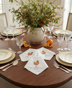 Serviettes de table personnalisées en coton brodé pour cocktails, lavables, avec ourlet festonné, pour mariages, maisons, hôtels et événements - Product Image 6