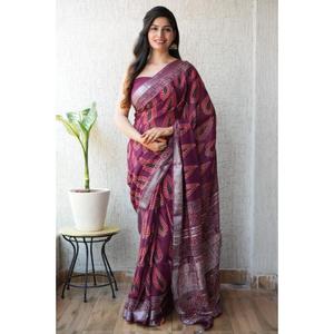 Sari authentique en coton et lin imprimé avec un chemisier en lin, pour femme, à porter en toutes occasions, pour un look élégant. - Product Image 2