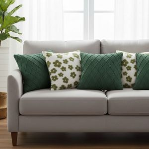 Ensemble de 5 housses de coussin élégantes à motifs floraux, 3x Garden Bloom et 2x Forest Green Diamond Knit, pour coussins décoratifs et d'appoint - Product Image 3