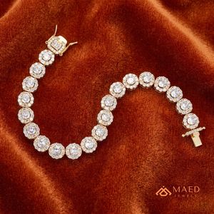 กำไลข้อมือโมอิสซาไนต์ชุบทอง 18K เครื่องประดับแฟชั่น กำไลแบบ Cuban Link สำหรับผู้หญิงผู้ชาย ของขวัญสุดหรู เครื่องประดับคุณภาพ นิวยอร์กซิตี้ นิวยอร์ก - Product Image 2