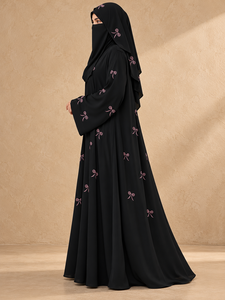 Abaya noire en mousseline brodée grande taille avec ensemble niqab et hijab assortis, robe longue de soirée islamique modeste - Product Image 5