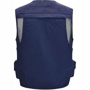 Chaleco Utilitario Gris con Múltiples Bolsillos y Cierre de Cremallera para Trabajo - Product Image 3