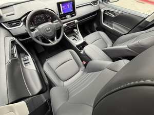 Toyota RAV4 XLE Usado 2025 - Product Image 5