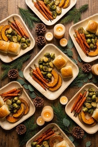 Assiettes en feuilles de palmier de qualité supérieure pour les stands de nourriture des festivals et la restauration, vaisselle carrée de 8 pouces pour la restauration rapide et la nourriture de rue - Product Image 2