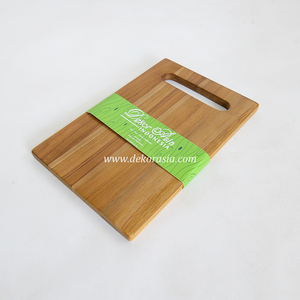 Planche à découper rectangulaire en bois de teck naturel avec poignée découpée, plateau de service pour préparation alimentaire, viande et fromage, Pure Art Setu - Product Image 4
