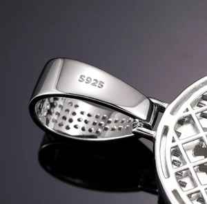 Pendentif en argent sterling 925 avec logo personnalisé, bijoux de fête hip-hop, diamant Moissanite VVS, pendentif poing glacé pour homme - Product Image 5