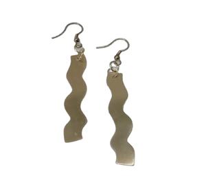 Élégant Design Acid-Cut Antique Noir et Or Laiton Métal Boucles D'oreilles Bracelets À La Mode Partywear Accessoire pour Femmes - Product Image 1