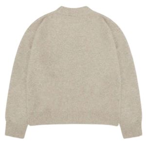 Pull en tricot beige premium pour homme et femme, confortable et élégant, vêtement décontracté, col rond côtelé, parfait - Product Image 2