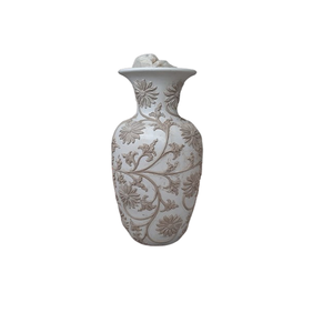 Maceta de Arte Floral para Flores Artificiales y Uso en Jardines, Diseño Moderno, Duradero y Ligero - Product Image 1