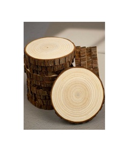 Ensemble de sous-verres en bois sur mesure, offrant une qualité artisanale supérieure pour le service des boissons, la protection de la table et un style élégant pour la maison - Product Image 5