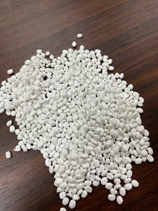 White TiO2 70% Food Grade Molding & Extrusion Grade <b>Masterbatch</b> for <b>Plastic</b> Packaging - Product Image 2