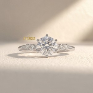 Anillo de Oro de 10K con Diamante Cultivado en Laboratorio de Corte Marquesa, Siete Piedras en Forma de Escudo, Anillo de Compromiso y Boda para Mujer, Joyería Fina - Product Image 1