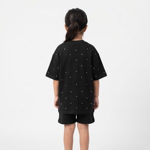 เสื้อยืดแฟชั่นดีไซน์ล่าสุดสำหรับสาวๆ ทรงหลวม ไหล่ตก แขนสั้น ผ้าคอตตอนเจอร์ซีย์ 100% ประดับคริสตัล - Product Image 6