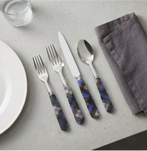 Cuillère minimaliste en acier inoxydable avec manche à motif écossais, compatible lave-vaisselle, pour la mise en place de la table de fête - Product Image 2