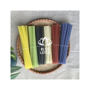 Pajitas de Almidón de Maíz para Bebidas, Smoothies y Café Helado, Diseño Biodegradable, Ideales para Cafeterías y Restaurantes - Product Image 1