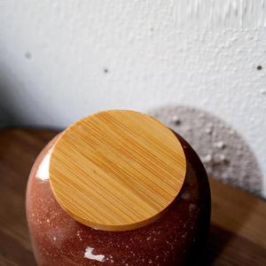 Tarro de Almacenamiento para Cocina con Acabado Glaseado Moteado y Tapa de Bambú, Acabado Liso, Organizador Moderno para Encimera, Elegante Contenedor para Despensa - Product Image 2