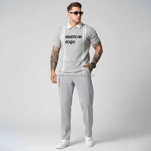 Conjunto Deportivo Personalizado de Invierno, 100% Algodón, para Hombre y Mujer, Transpirable, 350-450 GSM, Sudadera con Capucha y Pantalones Jogger, con Bordado y Estampado - Product Image 1