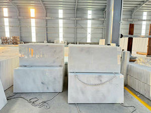 Marbre naturel du Vietnam pour revêtement d'escalier, design moderne, pierre durable et imperméable pour villas, hôtels, appartements (utilisation extérieure) - Product Image 3