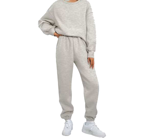 Custom Logo Embroidery Stylish Fashion Wear Long Sleeves Women Tracksuit Oversized High Quality Women Tracksuit For Casual Wear - Product Image 3