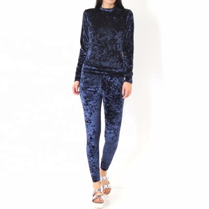 New arrival women velvet fabric crew neck <b>long</b> sleeve plain sweat shirts with <b>matching</b> trousers pants sweat suits set - Product Image 1