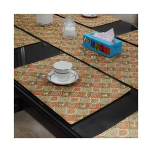 2024 motif gris zèbre sauvage brodé ensemble de 4 12x18 pouces tapis de Table entièrement personnalisables pour la décoration de salle à manger de cuisine de fête - Product Image 4