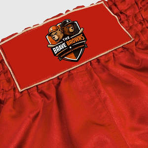 กางเกงมวยไทยผู้ชายคุณภาพสูง น้ำหนักเบา แห้งเร็ว ทนทาน ผลิตจากโพลีเอสเตอร์ 100% เหมาะสำหรับการฝึกซ้อมและสวมใส่ลำลอง - Product Image 4