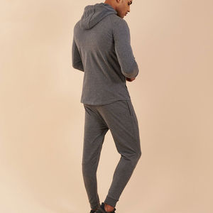 Ensemble de survêtement unisexe personnalisé 2026 pour l'hiver, avec logo personnalisé, veste zippée intégrale et pantalon de jogging, 100 % polaire polyester - Product Image 6