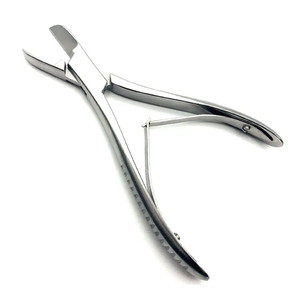 Pinzas de reducción ósea dentales BK Industries, mandíbulas curvas pesadas, puntas puntiagudas, mango de anillo, agarre moleteado, manual, acero inoxidable, clase profesional - Product Image 1