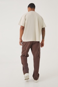 T-shirt à manches courtes surdimensionné pour homme, col rond, coupe décontractée, couleur unie beige, tissu jersey 100% coton - Product Image 3