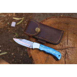 Couteau de poche multifonctionnel Burraq personnalisé OEM fait main en acier Damas avec manche en bois et étui en cuir pour cadeau d'anniversaire - Product Image 3