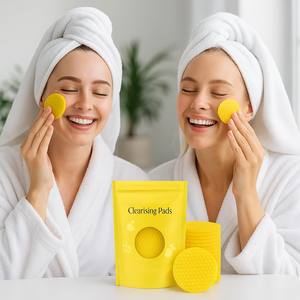 Tampons nettoyants pour le visage les plus vendus Matériel organique doux naturel OEM ODM Échantillon gratuit Stock disponible Fournisseur d'usine Éclaircir Blanchir - Product Image 1