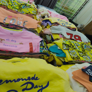 Camisetas de Algodón 100% Auténticas de Marca, Excedentes, Restantes, en Stock, Lote Nuevo, Moda Y2K para Niños y Niñas, Venta al Por Mayor - Product Image 2