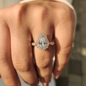 Anillo de compromiso vintage con diamante de corte pera cultivado en laboratorio, engaste halo, estilo antiguo, venta al por mayor, fábrica de joyería personalizada - Product Image 4