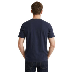 Camiseta de Hombre con Bordado de Letras en Chenilla, Corte Regular, Algodón, Logotipo Personalizado Delantero y Trasero, OEM, Marca Privada, Venta al Por Mayor - Product Image 4