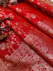 Sari de Seda Jacquard Banarasi Suave Reglance con Bordado de Lentejuelas y Dori, Borde de Encaje, Diseño Tradicional, Sin Arrugas, de Secado Rápido para Mujer - Product Image 6