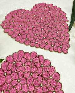 Posavasos y Salvamanteles Personalizados de Fábrica con Diseño de Animales, Hechos a Mano con Cuentas de Vidrio, Bordados y Punto de Cruz - Product Image 1
