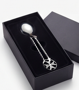 Cuillère de mariage élégante en acier inoxydable avec poignée torsadée, design étoile, pour ustensiles de cuisine, vaisselle et accessoires de restaurant - Product Image 6