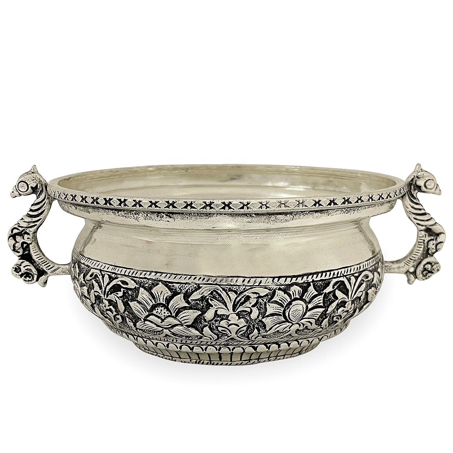 เช่นเดียวกับรูปภาพ