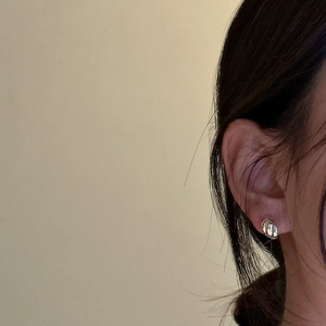 S925 Sterling <b>Silver</b> Korean Style Niche Design Sense Hornbag Earrings Korean Style Fashion Simple Retro Ear Jewelry - Product Image 5