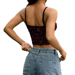 เสื้อครอปสายเดี่ยวลายเสือดาวทรงเข้ารูปสำหรับฤดูร้อนใหม่ เสื้อกล้ามแฟชั่นสตรีท OEM แบรนด์ส่วนตัว เสื้อผู้หญิง - Product Image 6