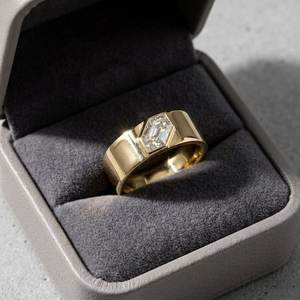Anillo de Diamante Solitario Corte Marquesa Holandés de 0.51 Quilates, Cultivado en Laboratorio, con Oro Sólido de 14K, Anillo de Compromiso y Boda de Lujo para Hombre - Product Image 3