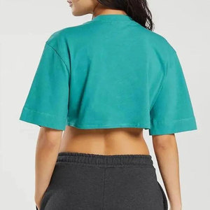 Top corto de cuello redondo de color liso para mujer, top de yoga holgado de manga corta, verde - Product Image 2