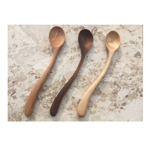 Cuchara de Madera Hecha a Mano, Diseño Original y Artesanal, Fabricada en Rhode, Precio de Exportación al por Mayor - Product Image 1