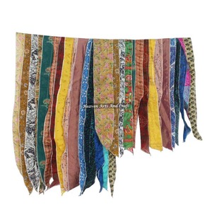Chal de Sari de Seda Sintética Reciclada Hecho a Mano por Diseñadores Vintage, 15 Tiras, Estampado Tropical Liso, Bufanda Larga Multifuncional para Mujer - Product Image 6