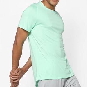 Camiseta de Manga Corta para Hombre, Color Verde Menta, Corte Regular, Cuello Redondo, Estilo Casual, 100% Poliéster, Tejido de Punto, Color Sólido, Secado Rápido, Servicio OEM - Product Image 3