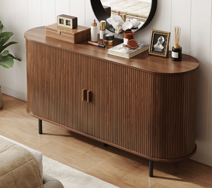 Meuble de rangement à deux portes en bois massif fait main, finition marron, design à panneaux plats, idéal pour le salon ou l'entrée. - Product Image 1