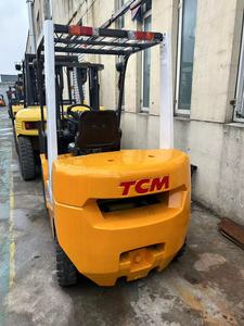 מלגזה דיזל משומשת מדגם <span class=keywords><strong>TCM</strong></span> <span class=keywords><strong>FD25</strong></span> בעלת כושר הרמה של 2.5 טון - Product Image 4