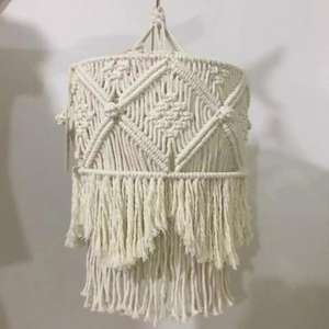 Lámpara de Techo de Macramé Hecha a Mano con Cuerda de Algodón y Marco Metálico para Decoración de Interiores del Hogar, Estilo Bohemio, para Sala de Estar - Product Image 1
